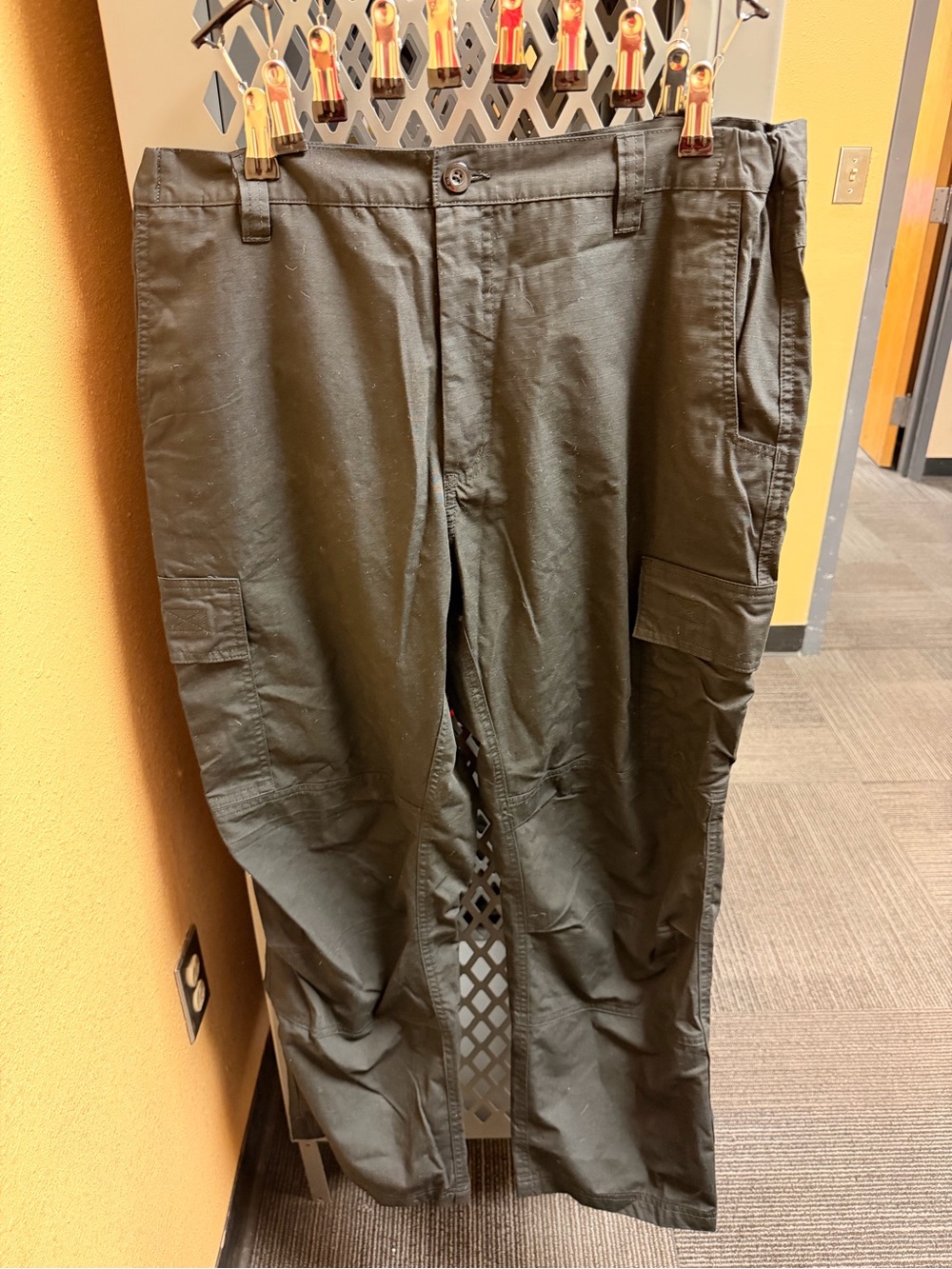 LAPG Core Cargo Pants 38x30